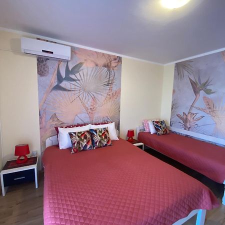 Apartments Villa Viktoria Тиват Екстер'єр фото