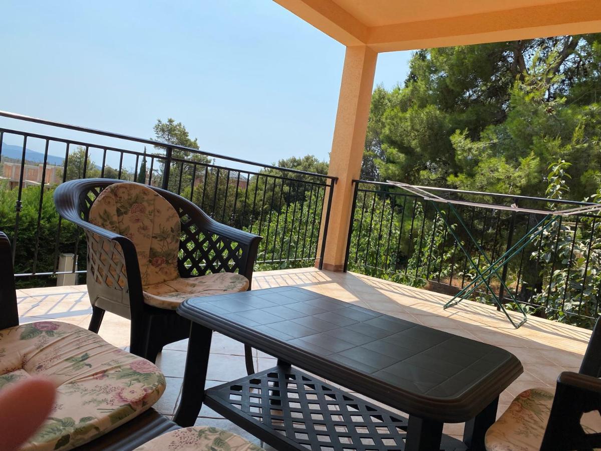 Apartments Villa Viktoria Тиват Екстер'єр фото