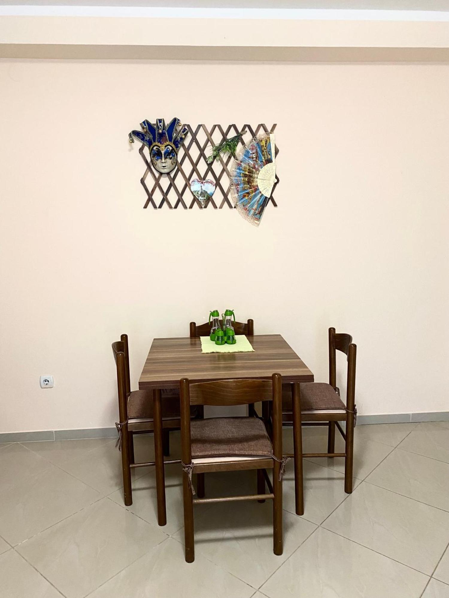 Apartments Villa Viktoria Тиват Екстер'єр фото