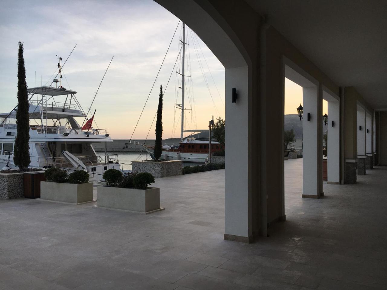 Apartments Villa Viktoria Тиват Екстер'єр фото