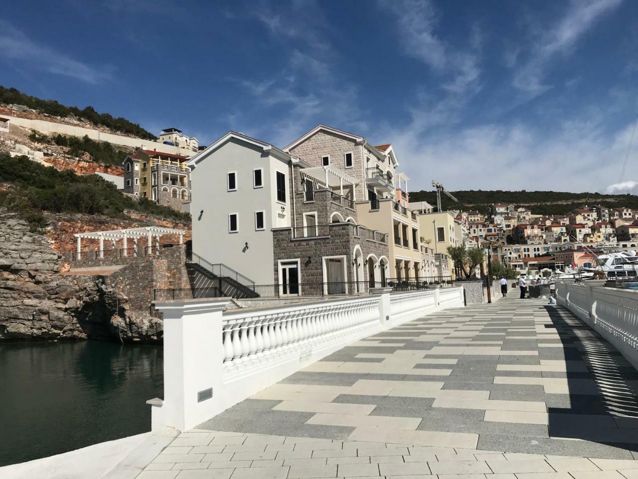 Apartments Villa Viktoria Тиват Екстер'єр фото